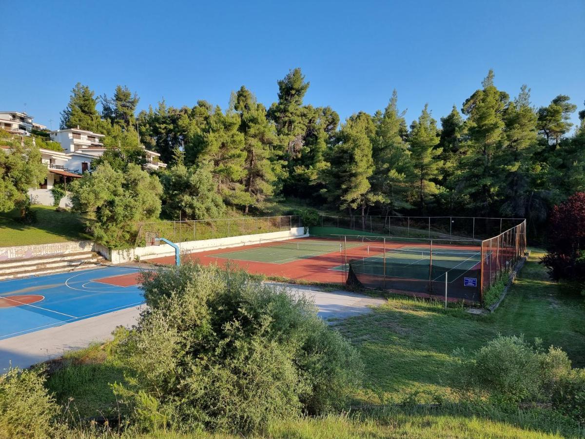 Beachfront Villa 100M From Sea For Up To 10 Guests Siviri Exterior photo