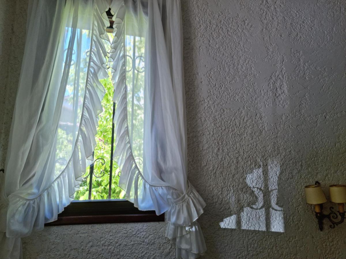 Beachfront Villa 100M From Sea For Up To 10 Guests Siviri Exterior photo